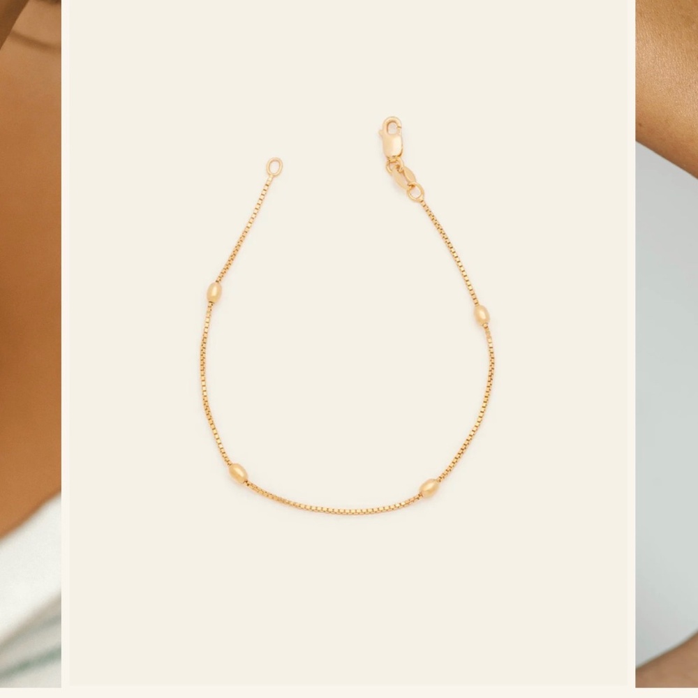 Melanie Auld Gold Vermeil Oval Beaded Bracelet